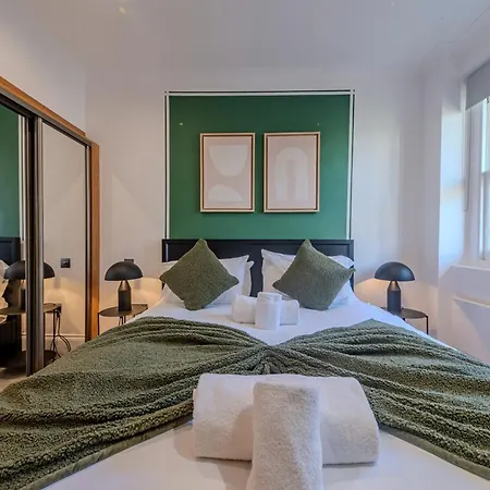 Elegant 9583bh Apartment *